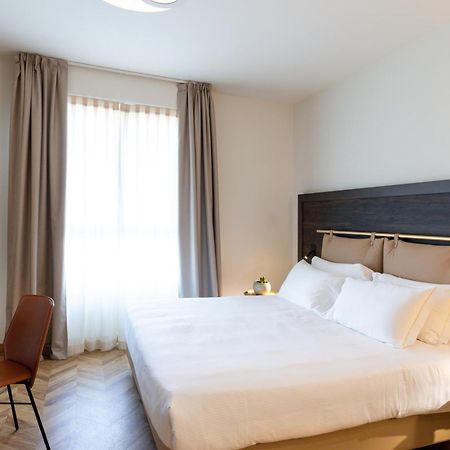 Hatelier Garda Home By Enjoy Garda Hotel Peschiera del Garda Eksteriør billede