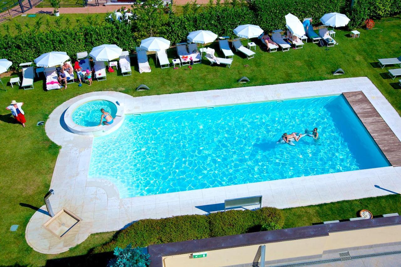 Hatelier Garda Home By Enjoy Garda Hotel Peschiera del Garda Eksteriør billede