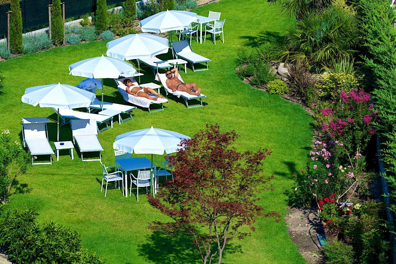 Hatelier Garda Home By Enjoy Garda Hotel Peschiera del Garda Eksteriør billede