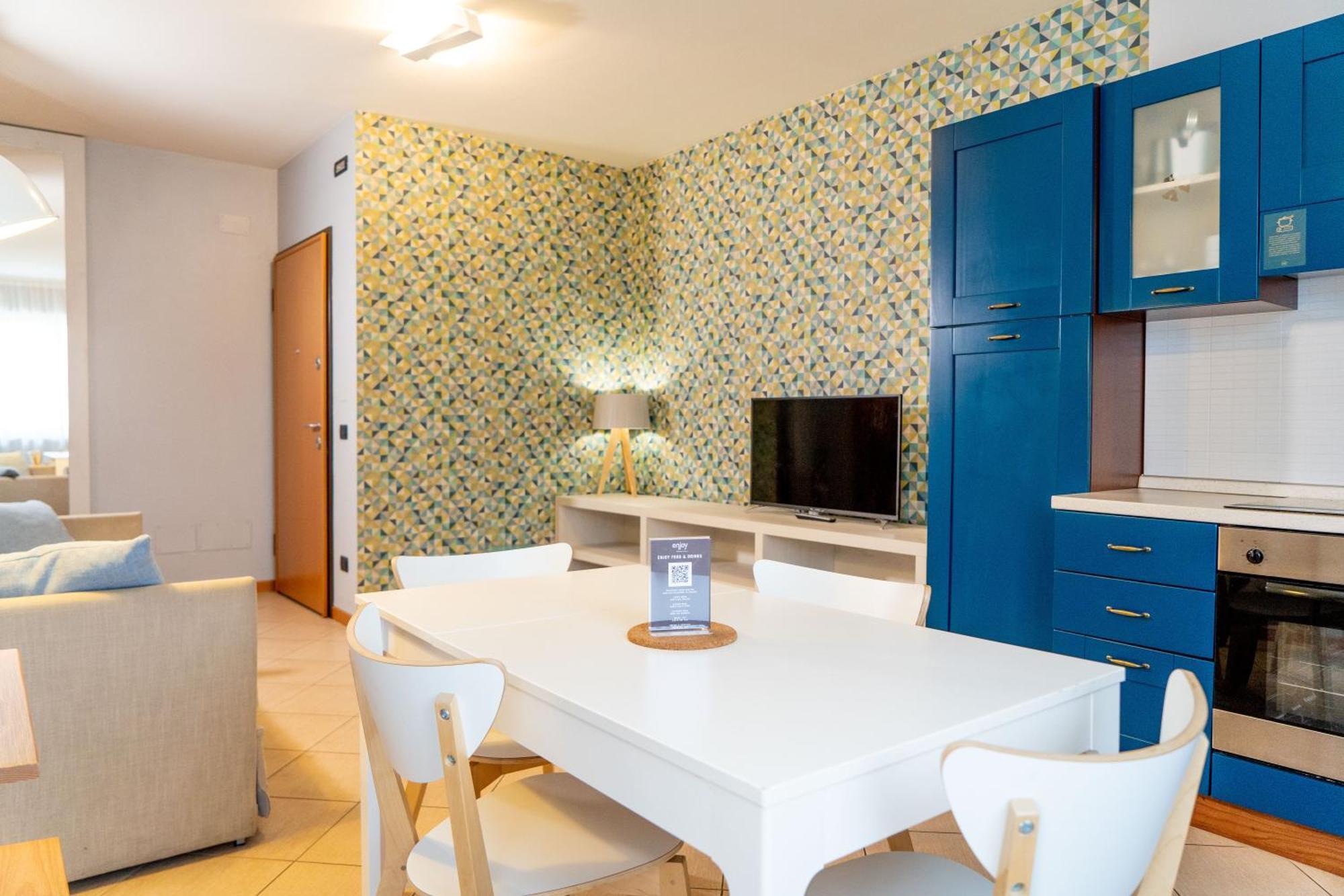 Hatelier Garda Home By Enjoy Garda Hotel Peschiera del Garda Eksteriør billede