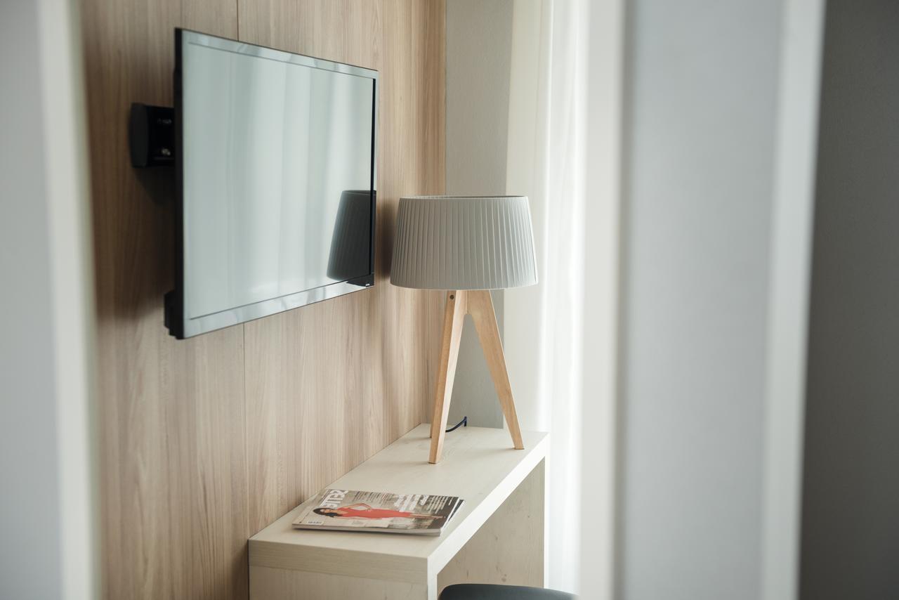 Hatelier Garda Home By Enjoy Garda Hotel Peschiera del Garda Eksteriør billede