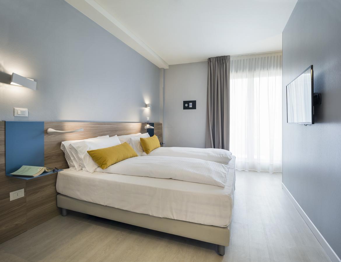 Hatelier Garda Home By Enjoy Garda Hotel Peschiera del Garda Eksteriør billede