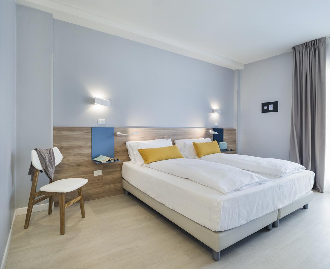 Hatelier Garda Home By Enjoy Garda Hotel Peschiera del Garda Eksteriør billede